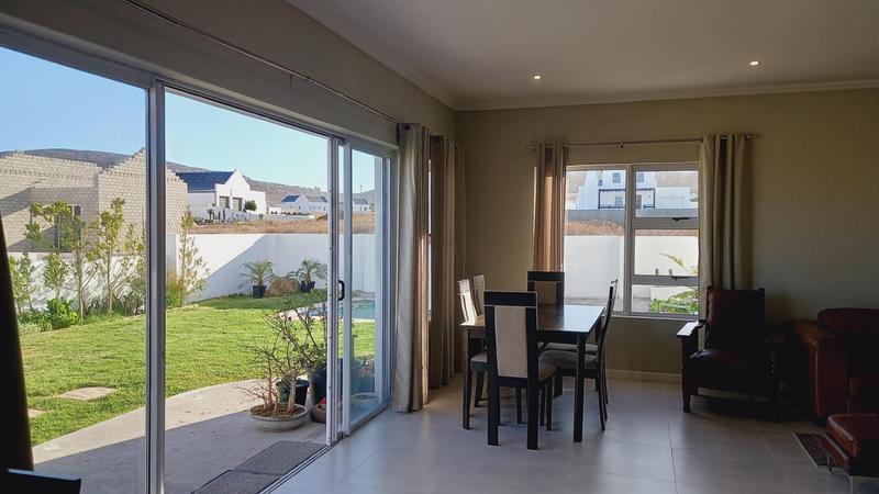 3 Bedroom Property for Sale in Harbour Lights Western Cape